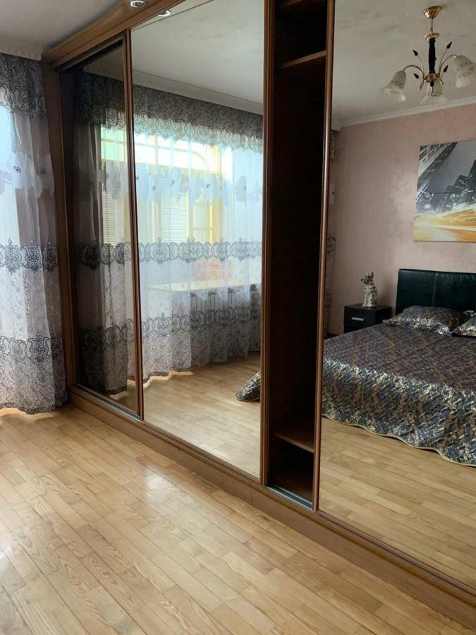 159 Проспект Добровольского Большая 3-Х Комнатная Квартира В Одессе Odesa Exterior photo